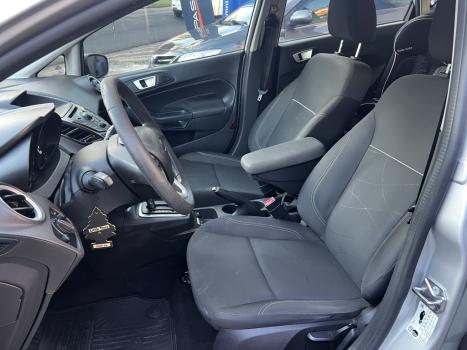 FORD Fiesta Hatch 1.6 4P SE PLUS FLEX AUTOM�TICO, Foto 9