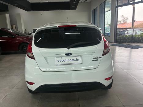 FORD Fiesta Hatch 1.0 4P SEL ECOBOOST TURBO POWERSHIFT AUTOM�TICO, Foto 10