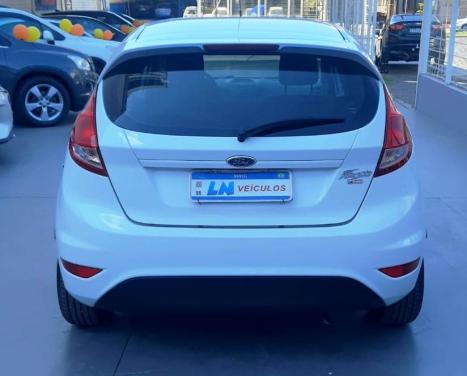FORD Fiesta Hatch 1.5 16V 4P S FLEX, Foto 4