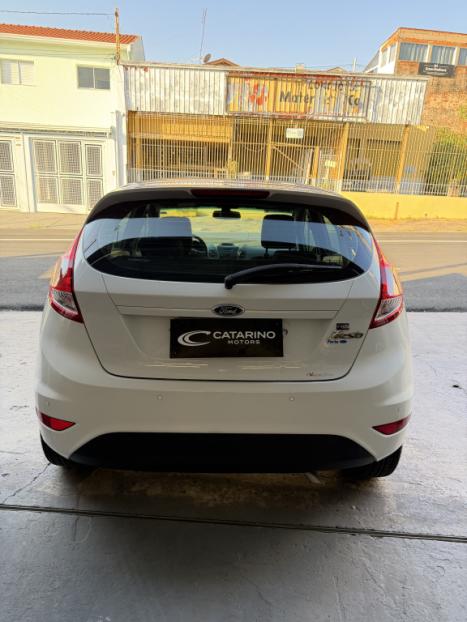 FORD Fiesta Hatch 1.5 16V 4P S FLEX, Foto 4