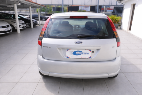 FORD Fiesta Hatch 1.6 4P SE FLEX, Foto 4