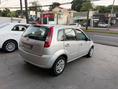 FORD Fiesta Hatch 1.0 4P, Foto 2