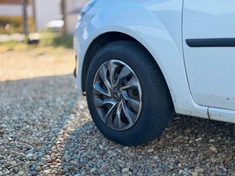 FORD Fiesta Hatch 1.0 4P FLEX, Foto 4