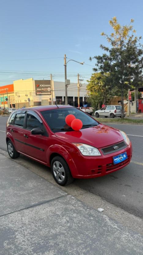 FORD Fiesta Hatch 1.0 4P, Foto 2