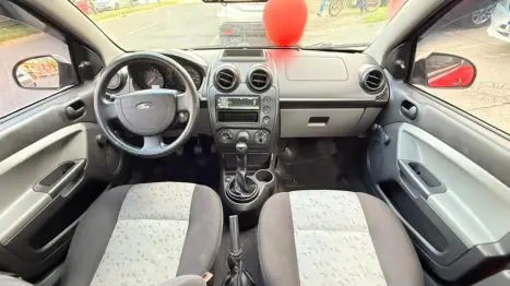 FORD Fiesta Hatch 1.0 4P, Foto 9