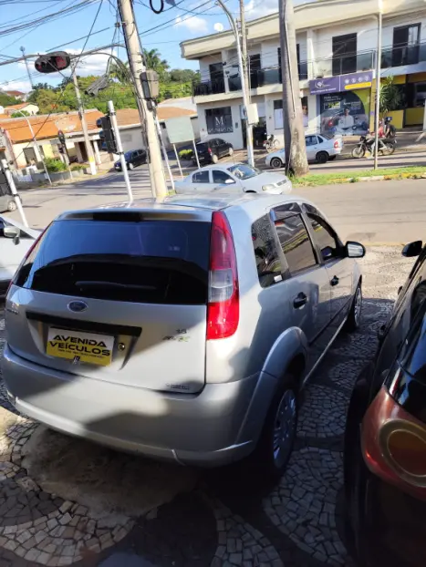 FORD Fiesta Hatch 1.6, Foto 11