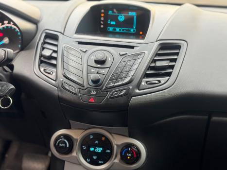 FORD Fiesta Hatch 1.6 16V 4P FLEX SE POWERSHIFT AUTOM�TICO, Foto 11