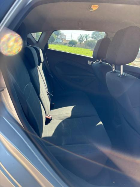 FORD Fiesta Hatch 1.6 4P SE PLUS FLEX AUTOM�TICO, Foto 12
