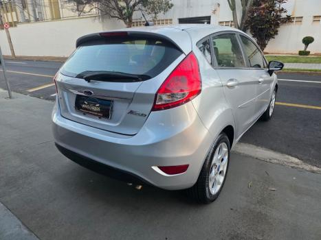 FORD Fiesta Hatch 1.6 16V 4P SE FLEX, Foto 6