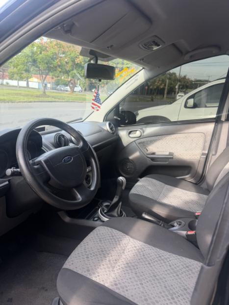 FORD Fiesta Hatch 1.6 4P CLASS FLEX, Foto 9