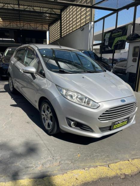 FORD Fiesta Hatch 1.6 4P, Foto 3