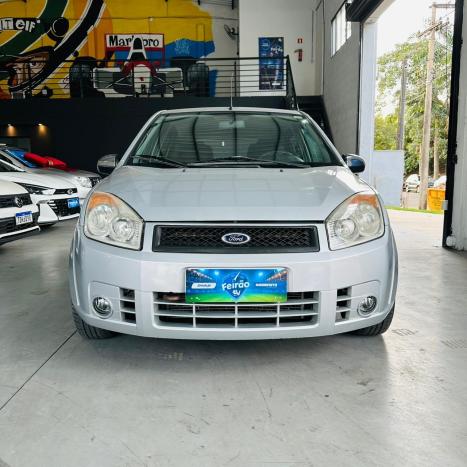 FORD Fiesta Hatch 1.0, Foto 2