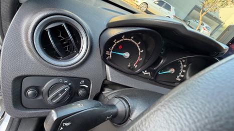 FORD Fiesta Hatch 1.5 16V 4P S FLEX, Foto 29