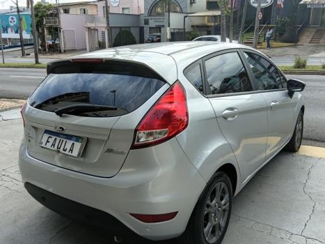 FORD Fiesta Hatch 1.6 16V 4P FLEX SE POWERSHIFT AUTOM�TICO, Foto 5