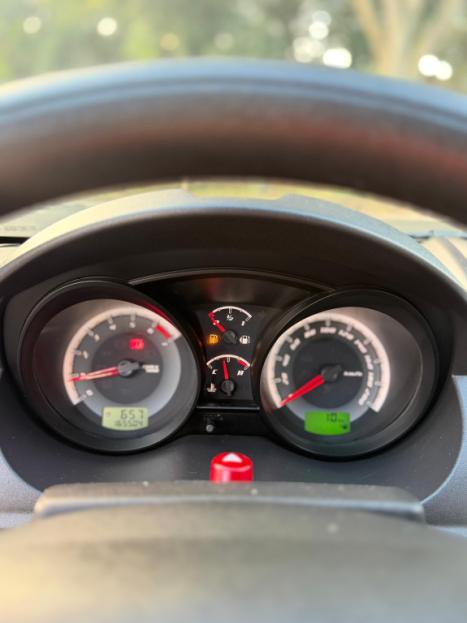 FORD Fiesta Hatch 1.6 4P, Foto 5