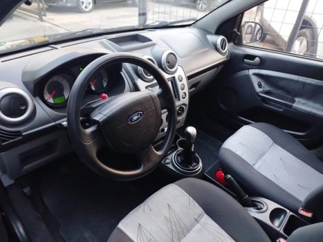 FORD Fiesta Hatch 1.6 4P, Foto 3