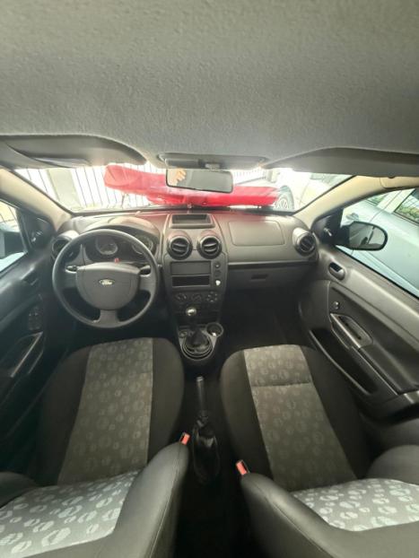 FORD Fiesta Hatch 1.0 4P FLEX, Foto 3