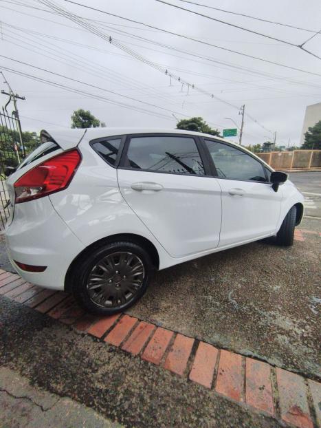 FORD Fiesta Hatch 1.5 16V 4P S FLEX, Foto 4