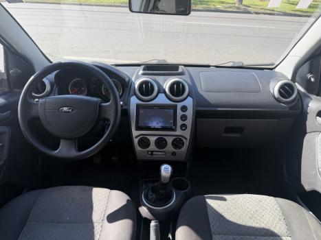 FORD Fiesta Hatch 1.6 4P, Foto 13