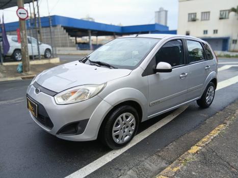 FORD Fiesta Hatch 1.6 CLASS, Foto 2