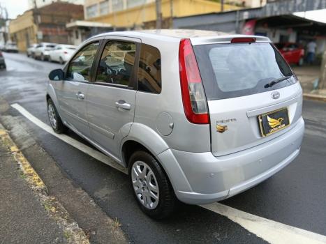 FORD Fiesta Hatch 1.6 CLASS, Foto 3
