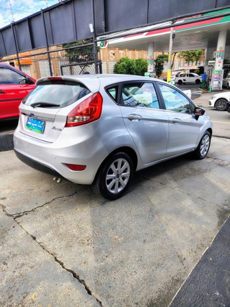 FORD Fiesta Hatch 1.6 16V 4P SE FLEX, Foto 6