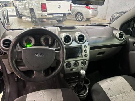 FORD Fiesta Hatch 1.6 4P FLEX, Foto 6