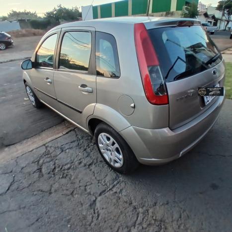 FORD Fiesta Hatch 1.6 16V 4P SE FLEX, Foto 10