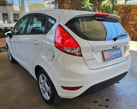 FORD Fiesta Hatch 1.6 4P FLEX SE POWERSHIFT AUTOM�TICO, Foto 5