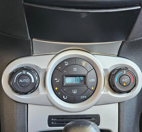 FORD Fiesta Hatch 1.6 4P FLEX SE POWERSHIFT AUTOM�TICO, Foto 9