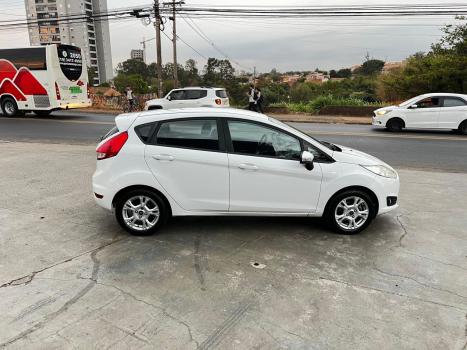 FORD Fiesta Hatch 1.6 16V 4P SE FLEX, Foto 4