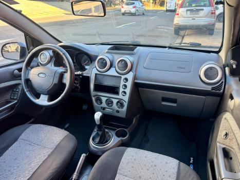 FORD Fiesta Hatch 1.6 4P CLASS FLEX, Foto 9