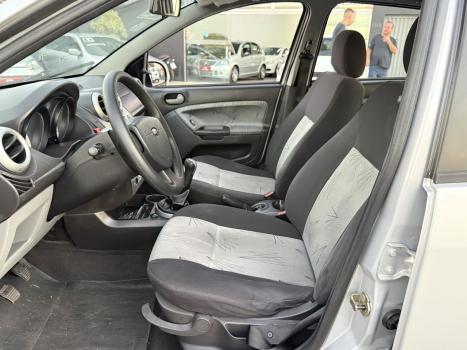 FORD Fiesta Hatch 1.6 4P FLEX, Foto 10