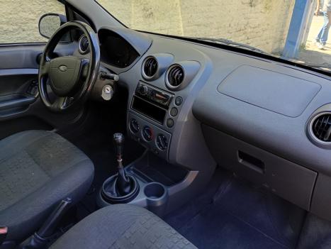 FORD Fiesta Hatch 1.0 4P, Foto 2