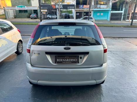 FORD Fiesta Hatch 1.0 4P FLEX, Foto 10