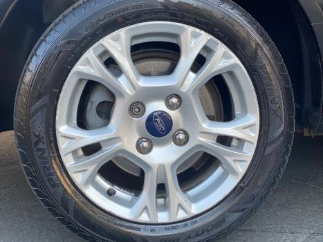 FORD Fiesta Hatch 1.0 4P SE FLEX, Foto 8