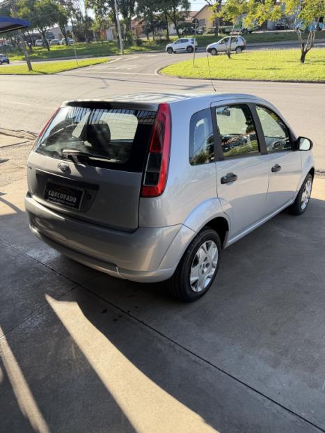 FORD Fiesta Hatch 1.0, Foto 3