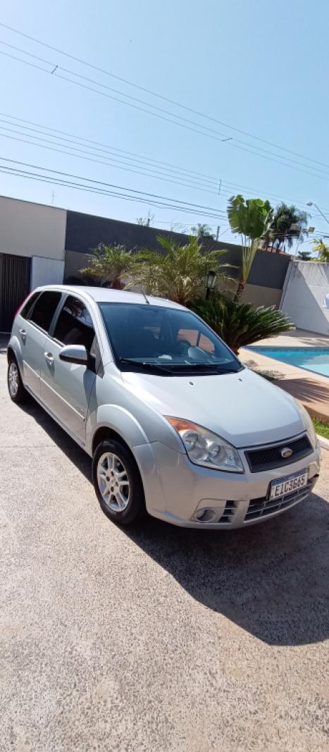 FORD Fiesta Hatch 1.6 4P CLASS FLEX, Foto 1