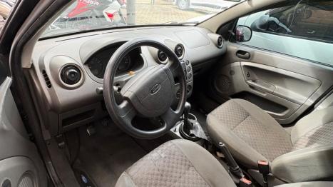 FORD Fiesta Hatch 1.6 4P, Foto 7