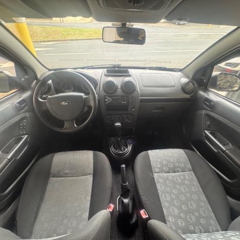 FORD Fiesta Hatch 1.0 4P FLEX, Foto 8