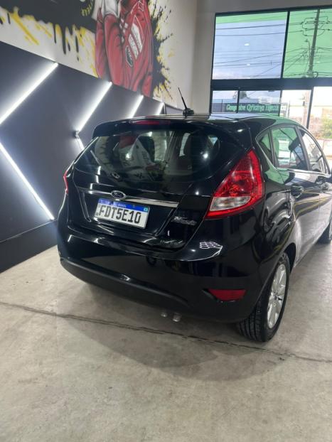 FORD Fiesta Hatch 1.6 16V 4P SE FLEX, Foto 3