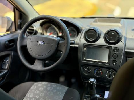 FORD Fiesta Hatch 1.0 4P FLEX, Foto 8
