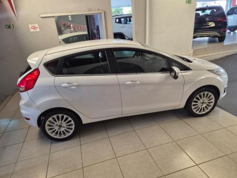 FORD Fiesta Hatch 1.6 4P TITANIUM FLEX, Foto 4