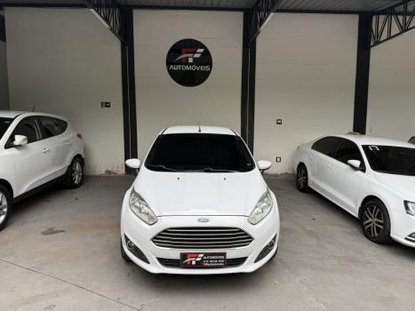 FORD Fiesta Hatch 1.6 16V 4P FLEX SE POWERSHIFT AUTOMÁTICO, Foto 3
