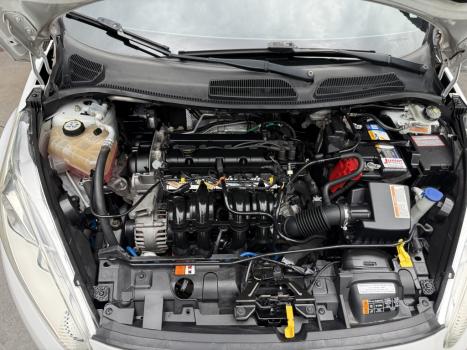 FORD Fiesta Hatch 1.6 16V 4P FLEX SE POWERSHIFT AUTOMÁTICO, Foto 12