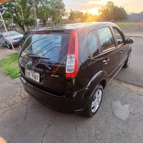 FORD Fiesta Hatch 1.0 4P FLEX, Foto 2