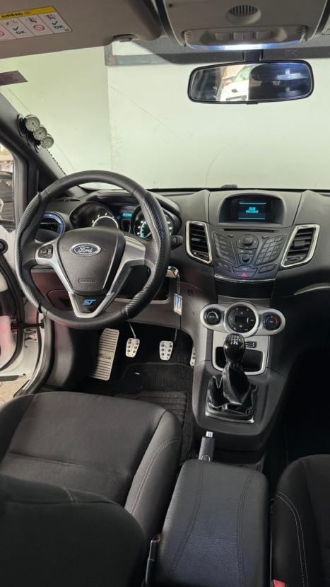 FORD Fiesta Hatch 1.6 4P SE PLUS FLEX, Foto 8