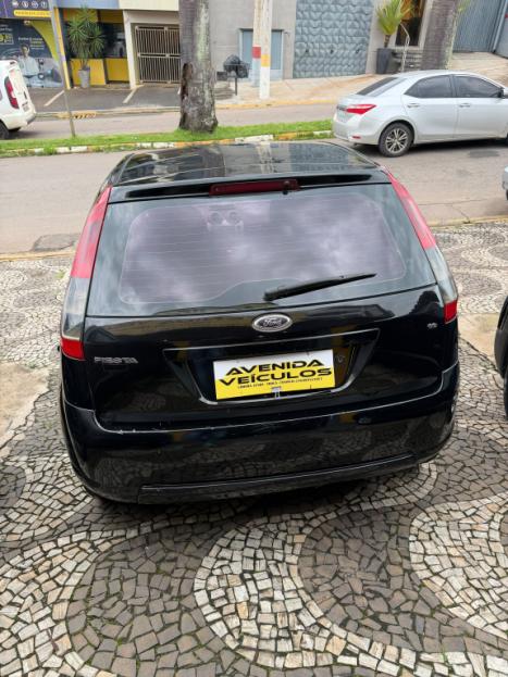 FORD Fiesta Hatch 1.6 4P CLASS FLEX, Foto 2