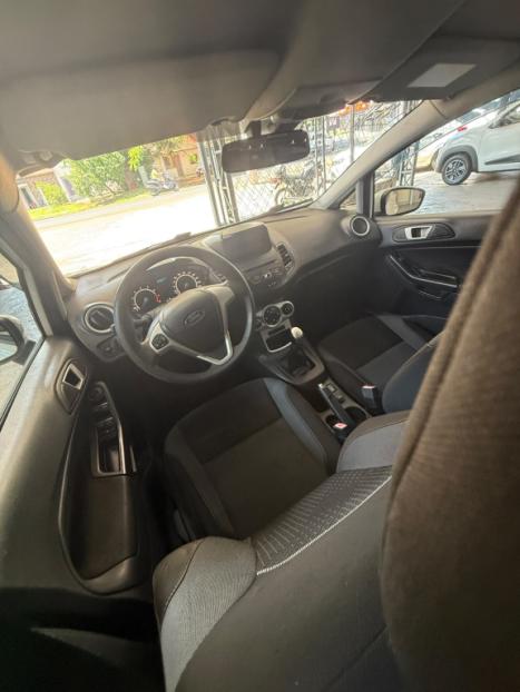 FORD Fiesta Hatch 1.6 16V 4P SEL FLEX, Foto 5