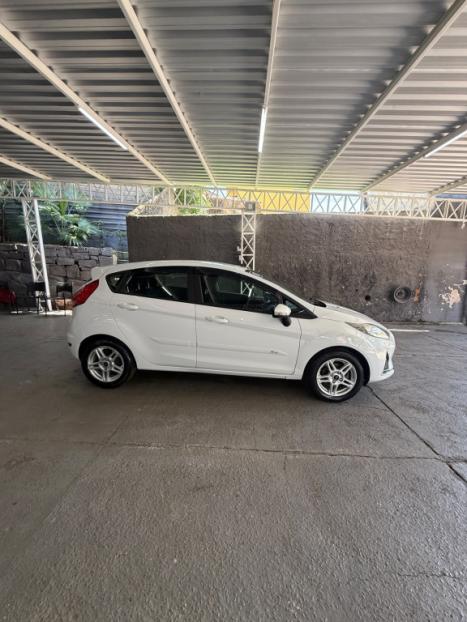 FORD Fiesta Hatch 1.6 16V 4P SEL FLEX, Foto 7